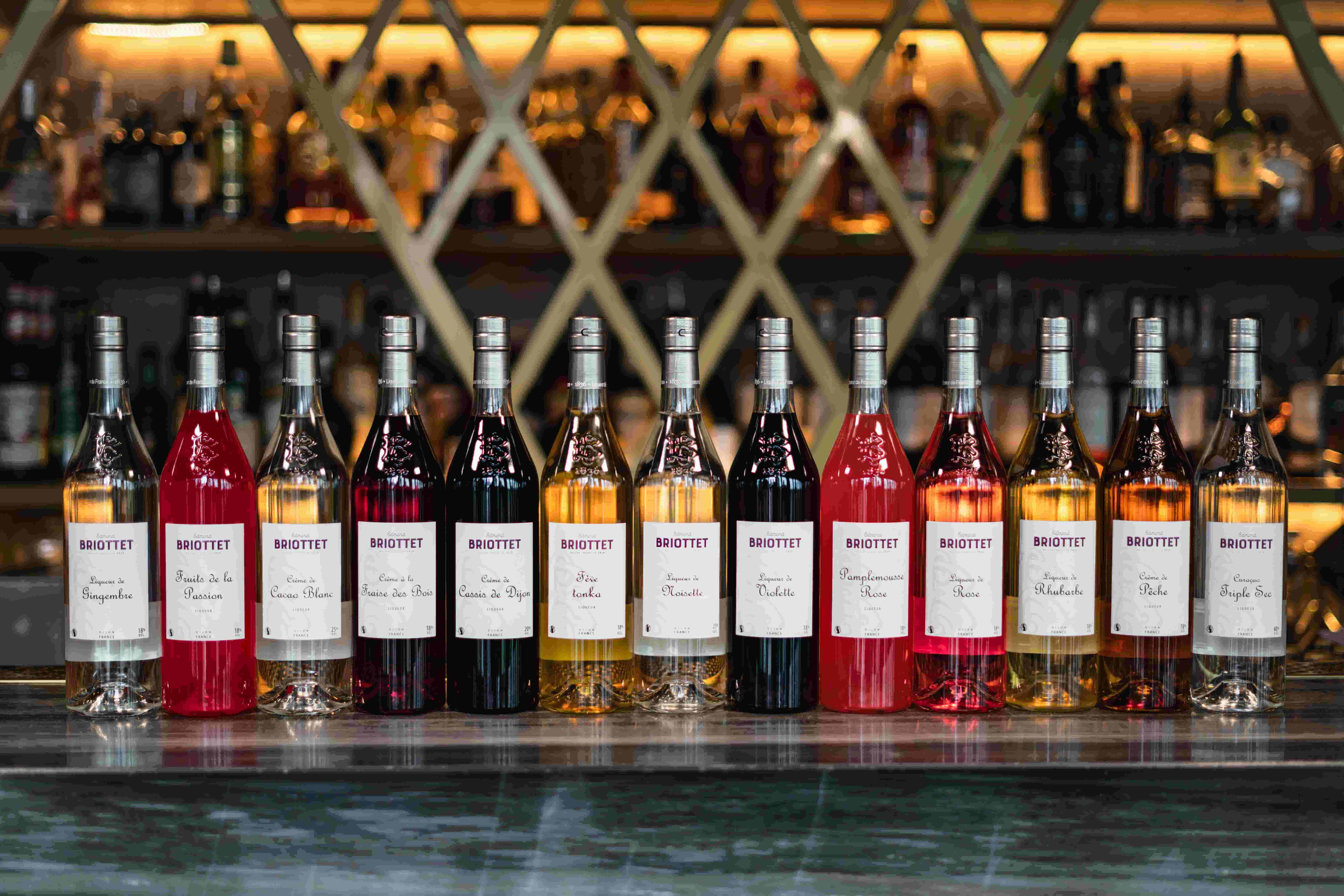 Wein-multiple-Bar